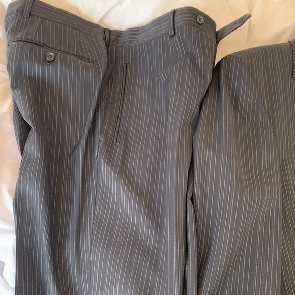 Hugo Boss Suit - Picture 2 of 3